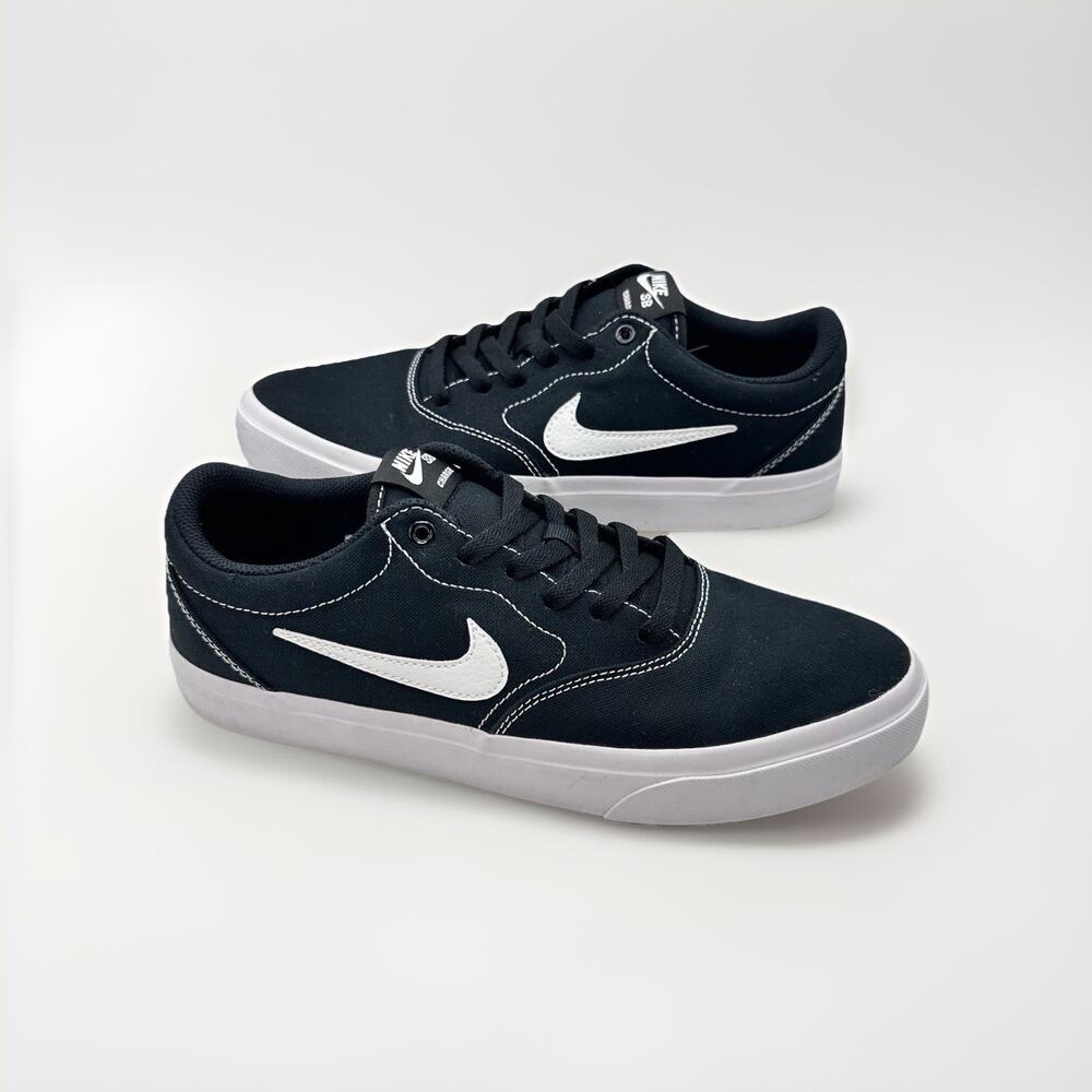 Nike SB Charge ‘Black White’ Lace Up Canvas Skate Shoes Men’s Size 9.5 (11 Wmns)